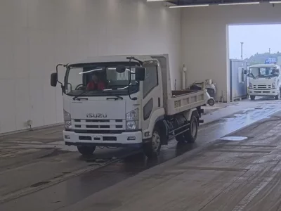 Isuzu FORWARD
