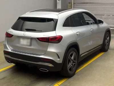 Mercedes-Benz GLA CLASS