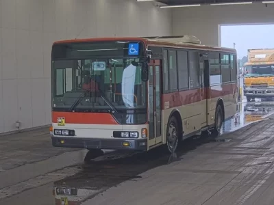 Mitsubishi BUS
