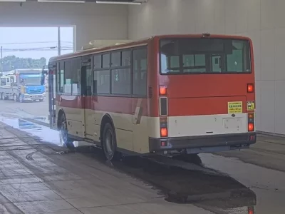 Mitsubishi BUS