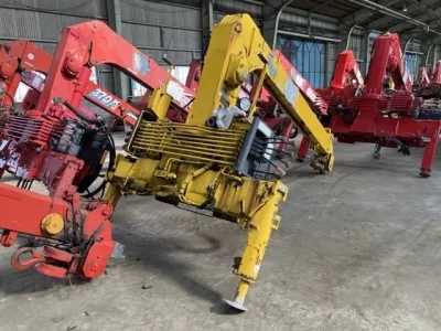 OTHERS UNIC CRANE