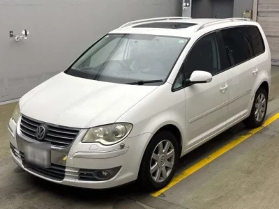 Volkswagen GOLF TOURAN