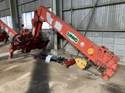 OTHERS UNIC CRANE