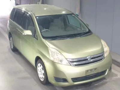 Toyota ISIS