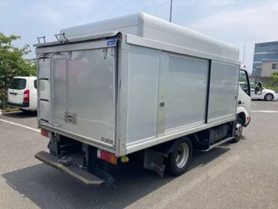Hino DUTRO