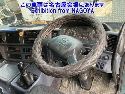 Hino TRUCK