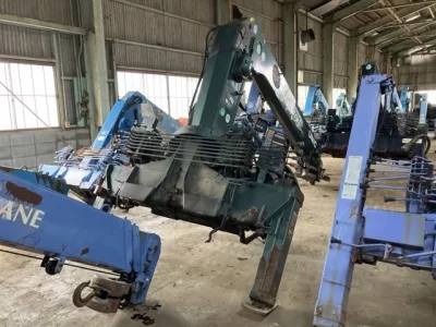 OTHERS UNIC CRANE