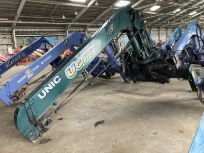 OTHERS UNIC CRANE