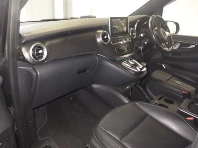 Mercedes-Benz V CLASS