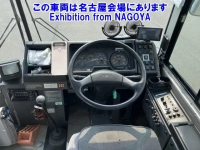 Isuzu BUS