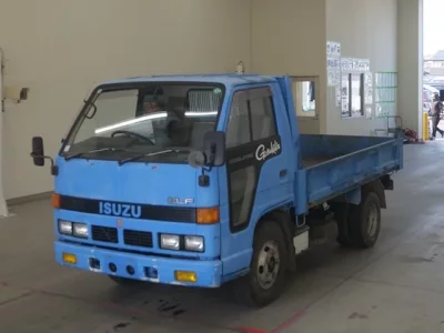 Isuzu ELF
