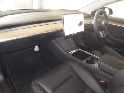 Tesla MODEL3