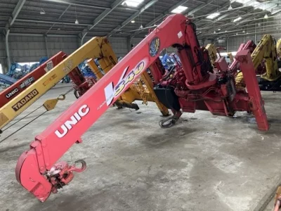 OTHERS UNIC CRANE