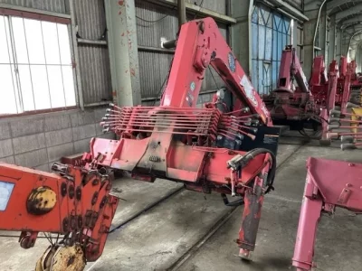 OTHERS UNIC CRANE