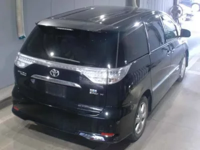 Toyota ESTIMA HYBRID