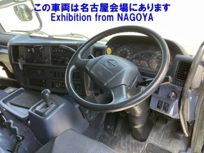 Hino TRUCK