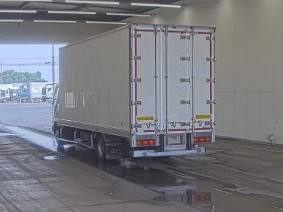 Mitsubishi FUSO FIGHTER