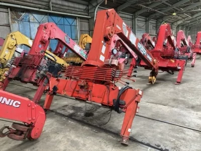 OTHERS UNIC CRANE