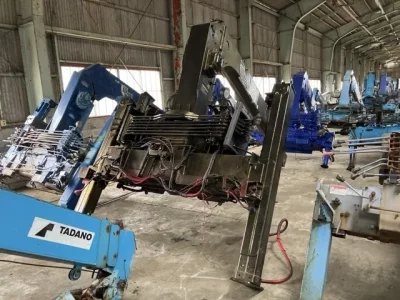 OTHERS UNIC CRANE