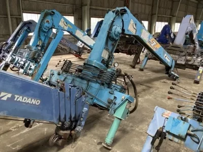 TADANO CRANE