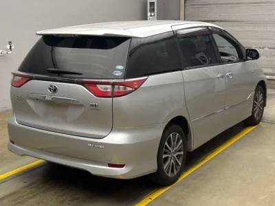 Toyota ESTIMA HYBRID
