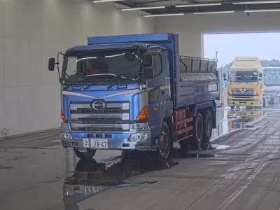Hino PROFIA