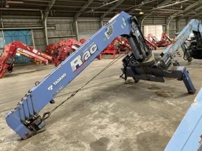 TADANO CRANE