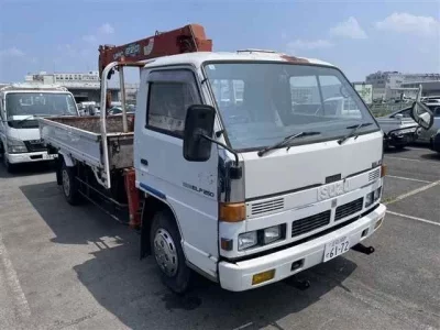 Isuzu ELF