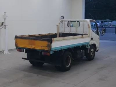Hino DUTRO