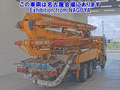 Hino TRUCK