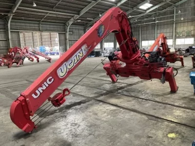 OTHERS UNIC CRANE