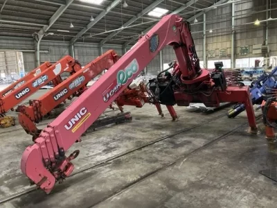 OTHERS UNIC CRANE