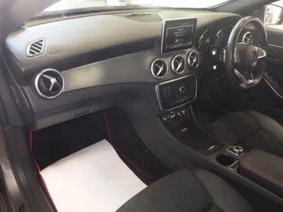 Mercedes-Benz CLA CLASS