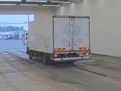Isuzu TRUCK