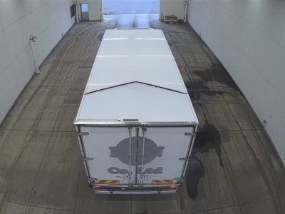 Isuzu TRUCK