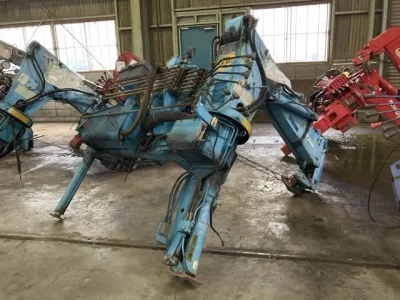 TADANO CRANE