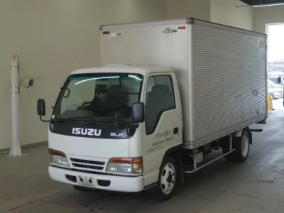 Isuzu ELF