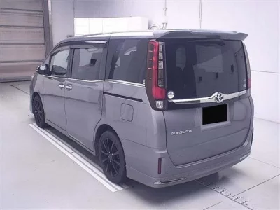 Toyota ESQUIRE