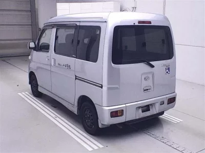Daihatsu Atrai Wagon