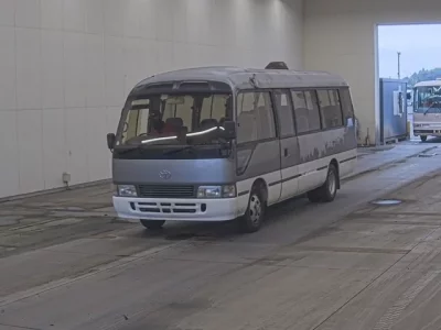 Toyota COASTER