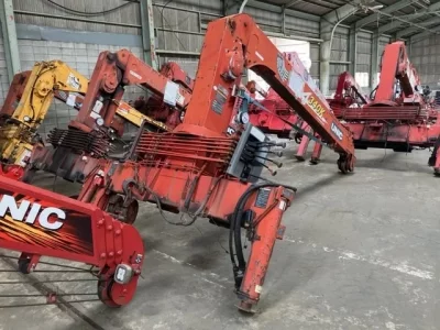 OTHERS UNIC CRANE
