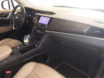 GM CADILLAC XT6