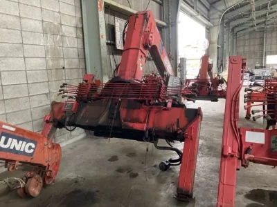 OTHERS UNIC CRANE