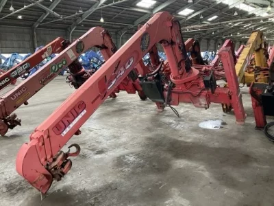 OTHERS UNIC CRANE