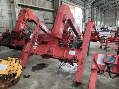 OTHERS UNIC CRANE
