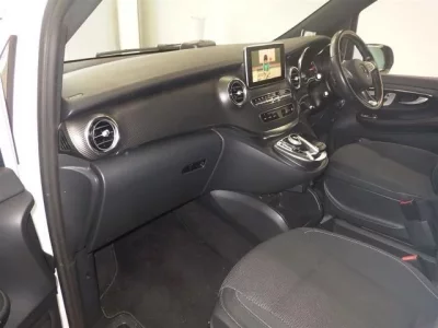 Mercedes-Benz V CLASS