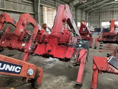 OTHERS UNIC CRANE