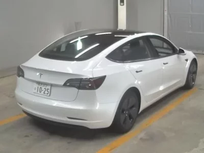 Tesla MODEL3