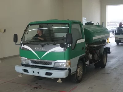 Isuzu ELF