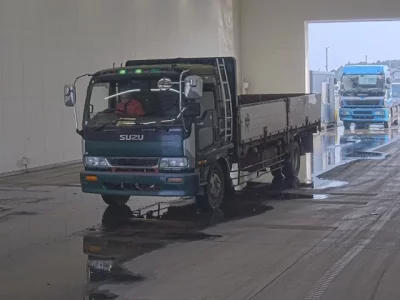 Isuzu FORWARD